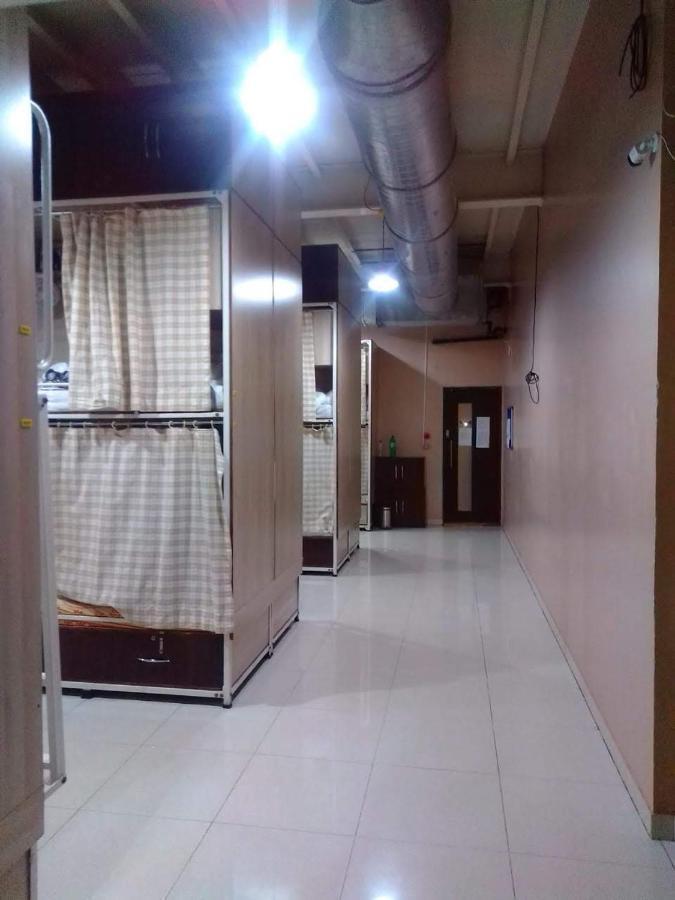 Auberge de jeunesse Abuzz Sewri à Bombay Extérieur photo